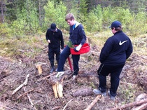 Kimmo ohjasi oppilaita myös kädestä pitäen